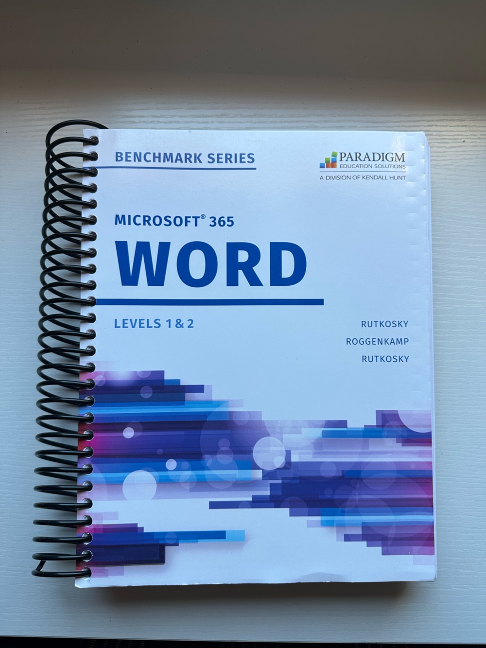 Microsoft 365 WORD Workbook, levels 1 &2